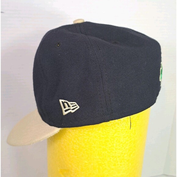 New Era 59FIFTY Notre Dame Fighting Irish Fitted Cap Hat 6-7/8 Flat Embroidered - Picture 4 of 6